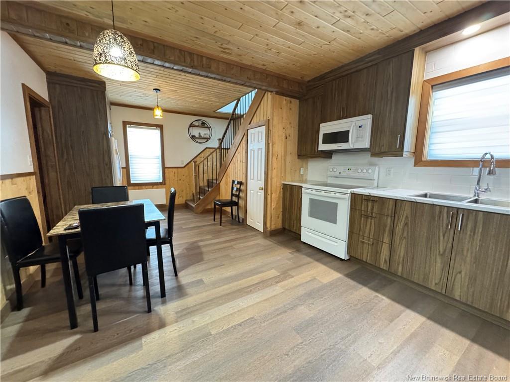 30 Évangéline St, Saint-Quentin, NB