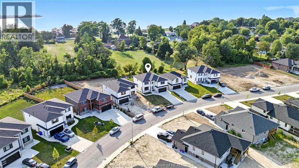 27 Kingsbridge Drive, Amherstburg, ON - Outdoor With View