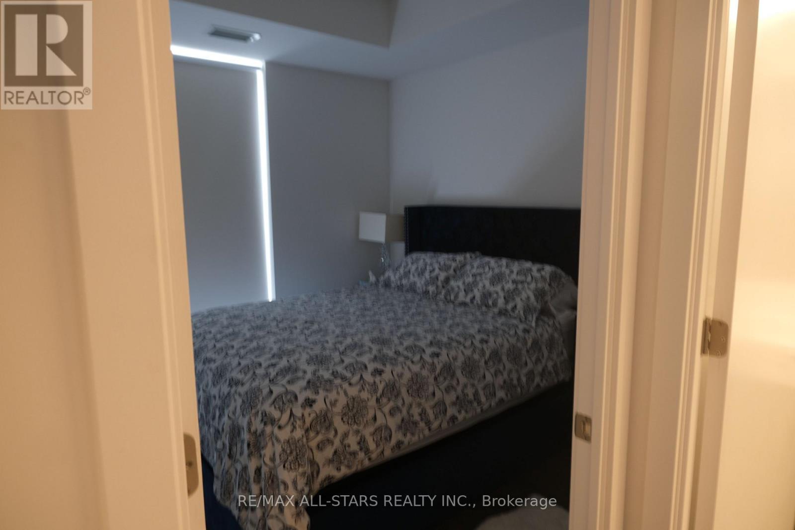 1007 - 130 River Street, Toronto, ON - Indoor Photo Showing Bedroom