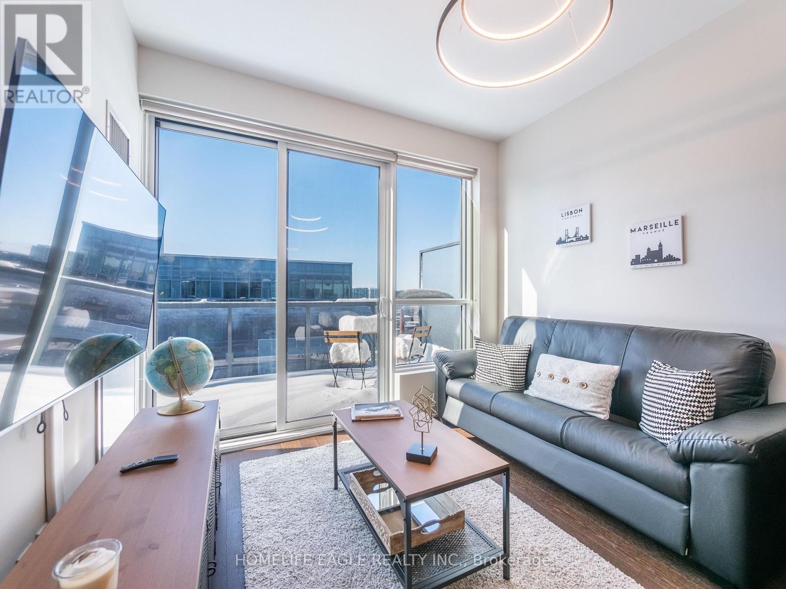 Ph02 - 1030 King Street W, Toronto, ON - Indoor Photo Showing Living Room