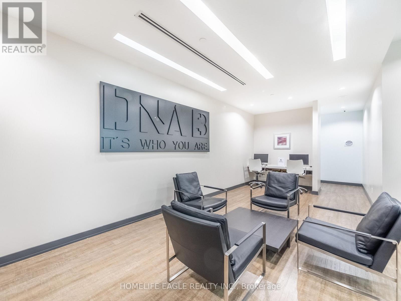 Ph02 - 1030 King Street W, Toronto, ON - Indoor