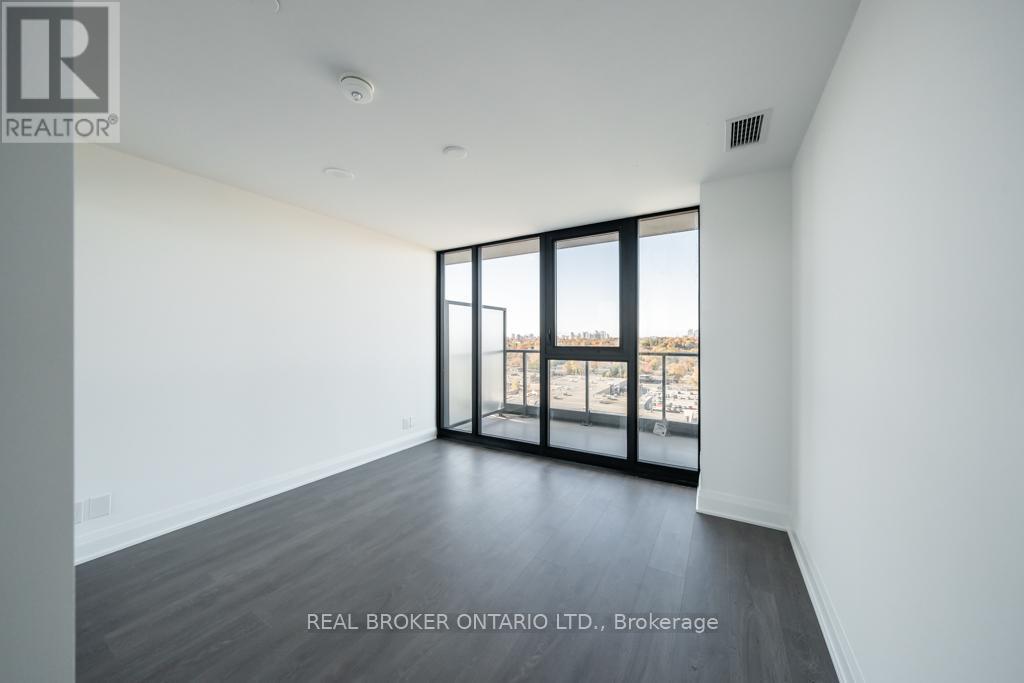 1302 - 33 Frederick Todd Way, Toronto, ON - Indoor Photo Showing Other Room