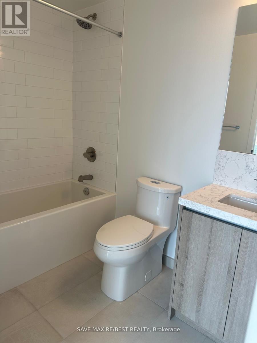3707 - 319 Jarvis Street, Toronto, ON - Indoor Photo Showing Bathroom