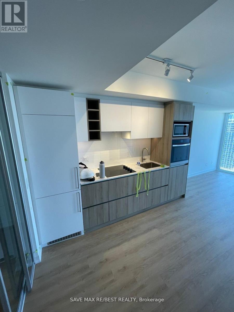 3707 - 319 Jarvis Street, Toronto, ON - Indoor Photo Showing Kitchen