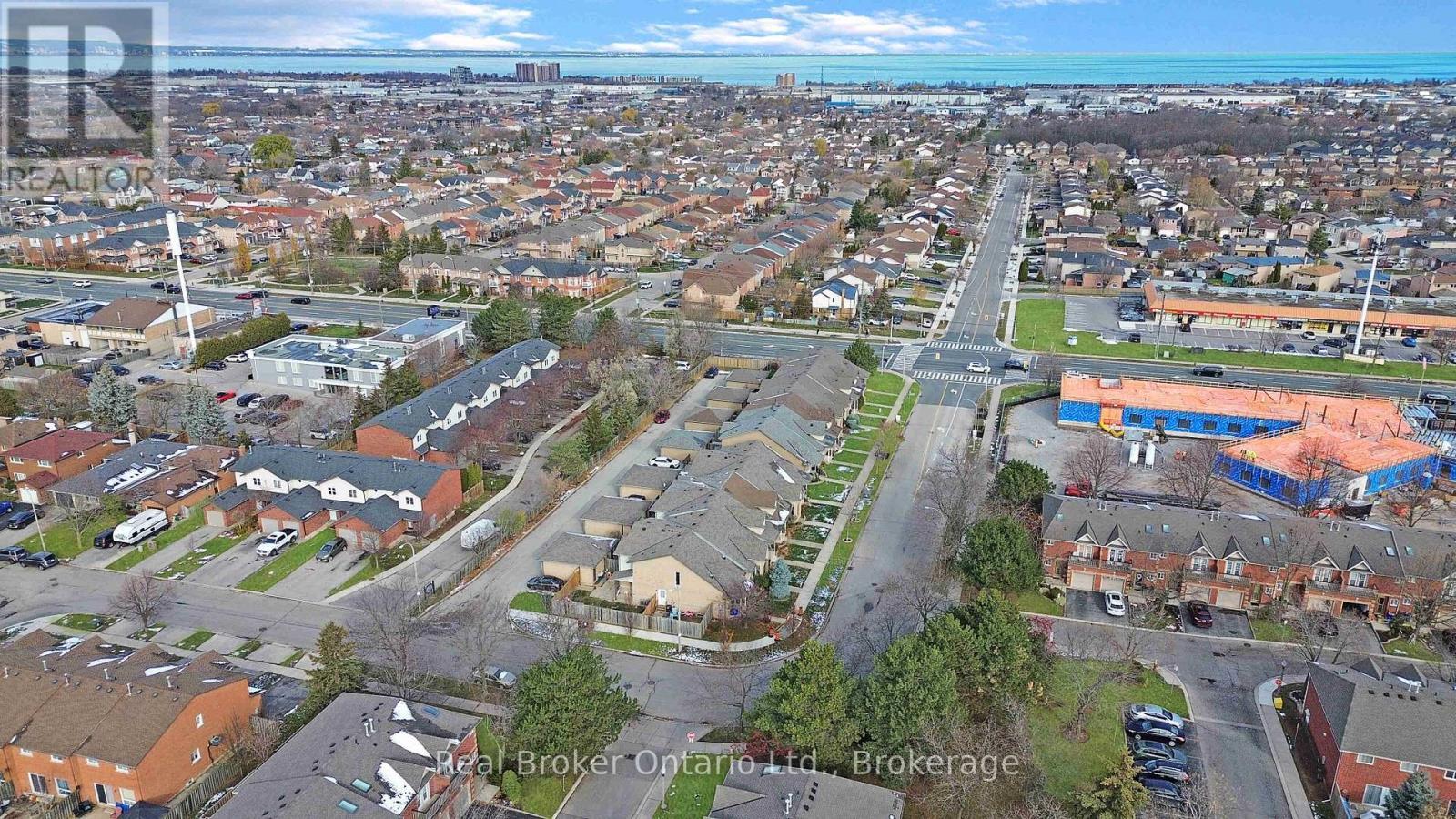 47 Dynasty Avenue, Hamilton (Stoney Creek), ON - Outdoor With View