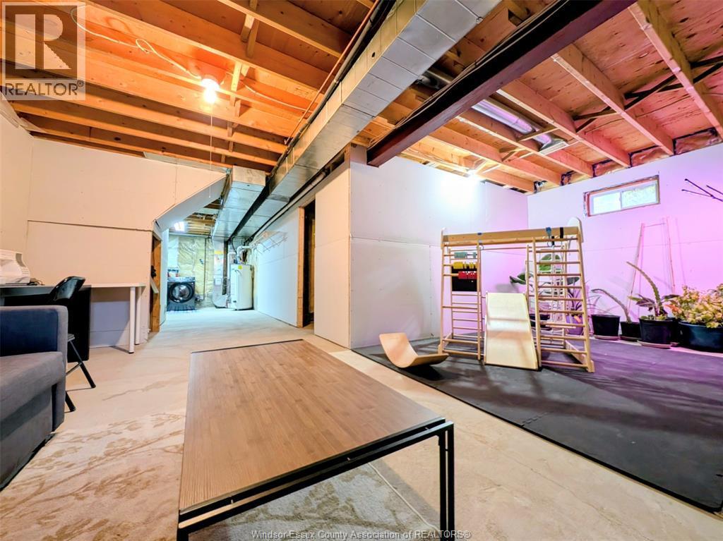 1414 Mickaila Crescent, Tecumseh, ON - Indoor Photo Showing Other Room