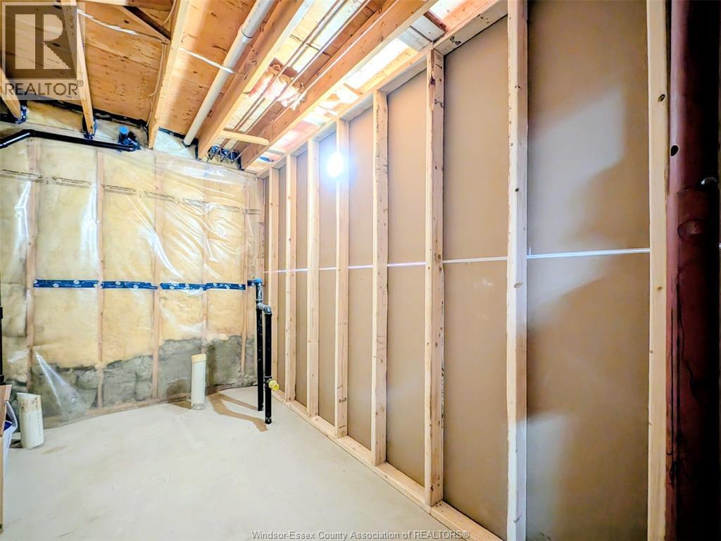 1414 Mickaila Crescent, Tecumseh, ON - Indoor Photo Showing Basement