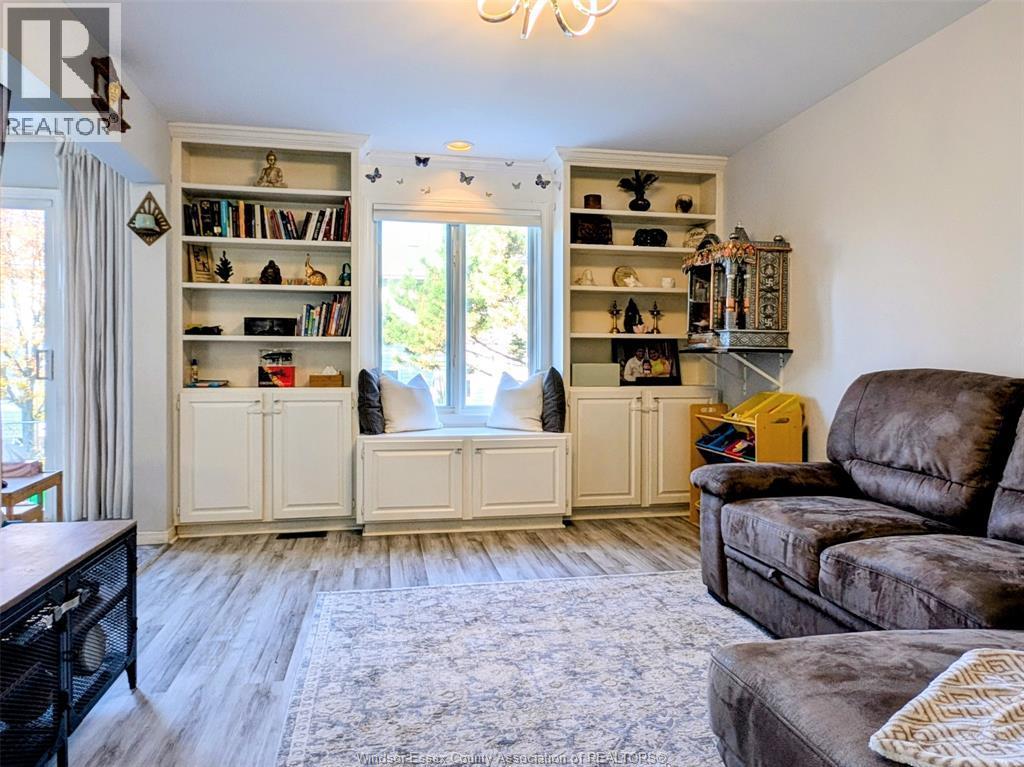 1414 Mickaila Crescent, Tecumseh, ON - Indoor