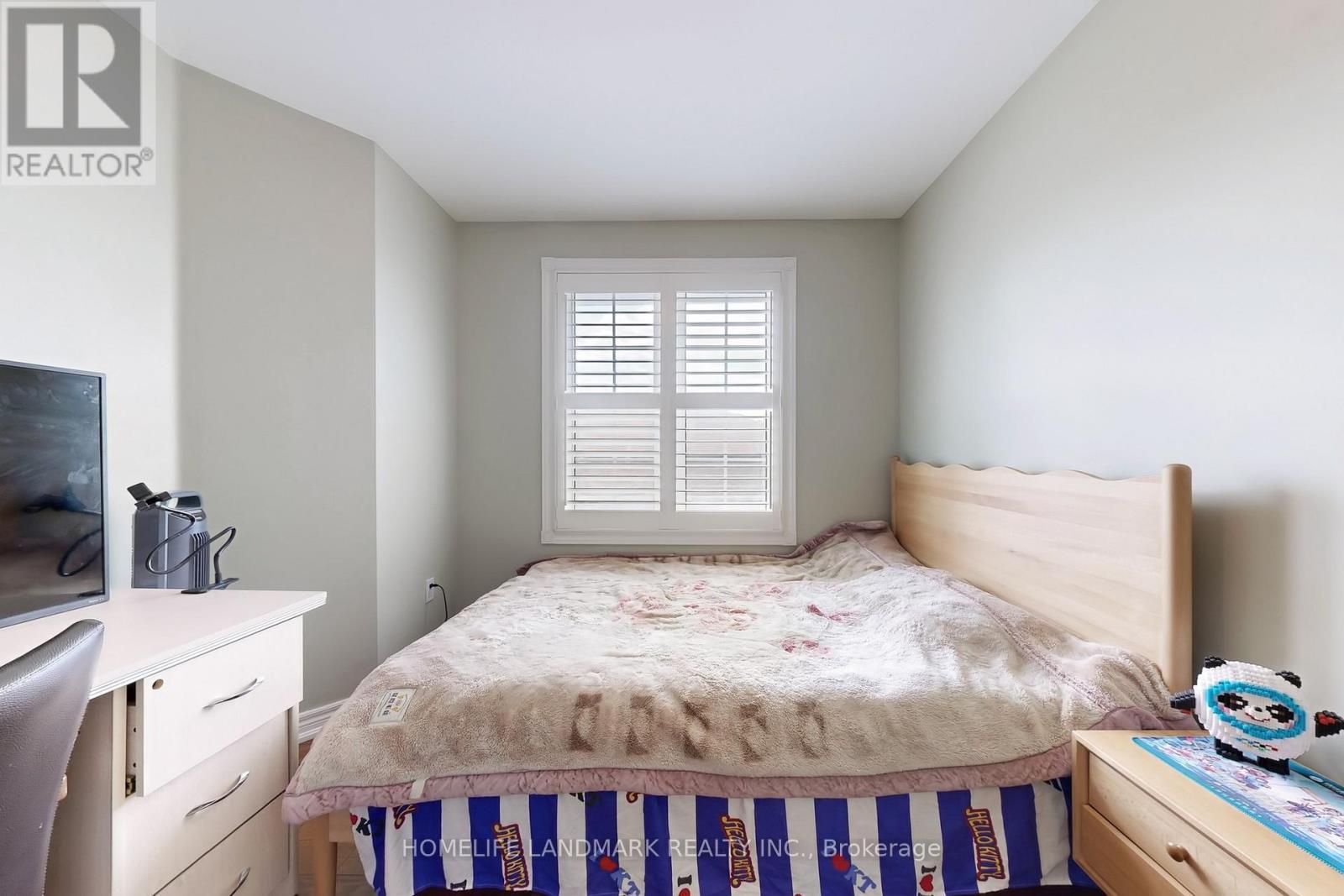 72 Branstone Road, Toronto, ON - Indoor Photo Showing Bedroom