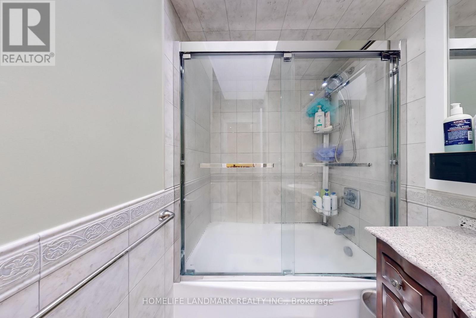 72 Branstone Road, Toronto, ON - Indoor Photo Showing Bathroom