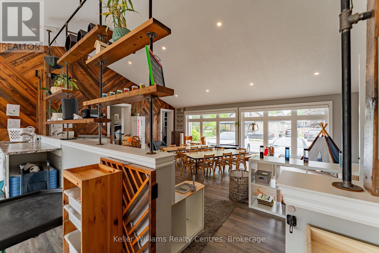 569 Catherine Street, Saugeen Shores, ON