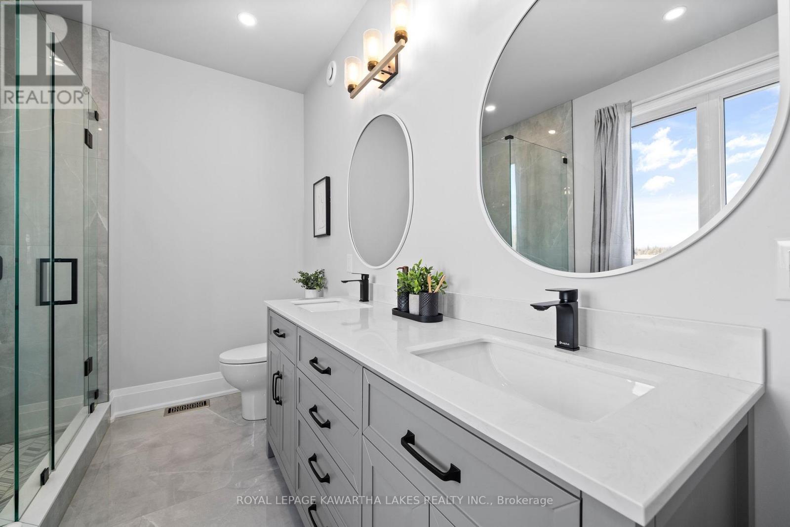 1270 County Road 121, Kawartha Lakes (Verulam), ON - Indoor Photo Showing Bathroom