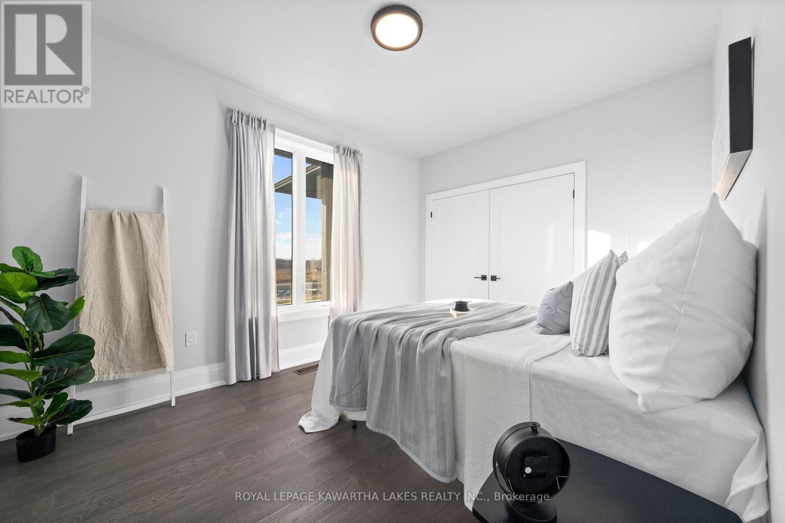 1270 County Road 121, Kawartha Lakes (Verulam), ON - Indoor Photo Showing Bedroom