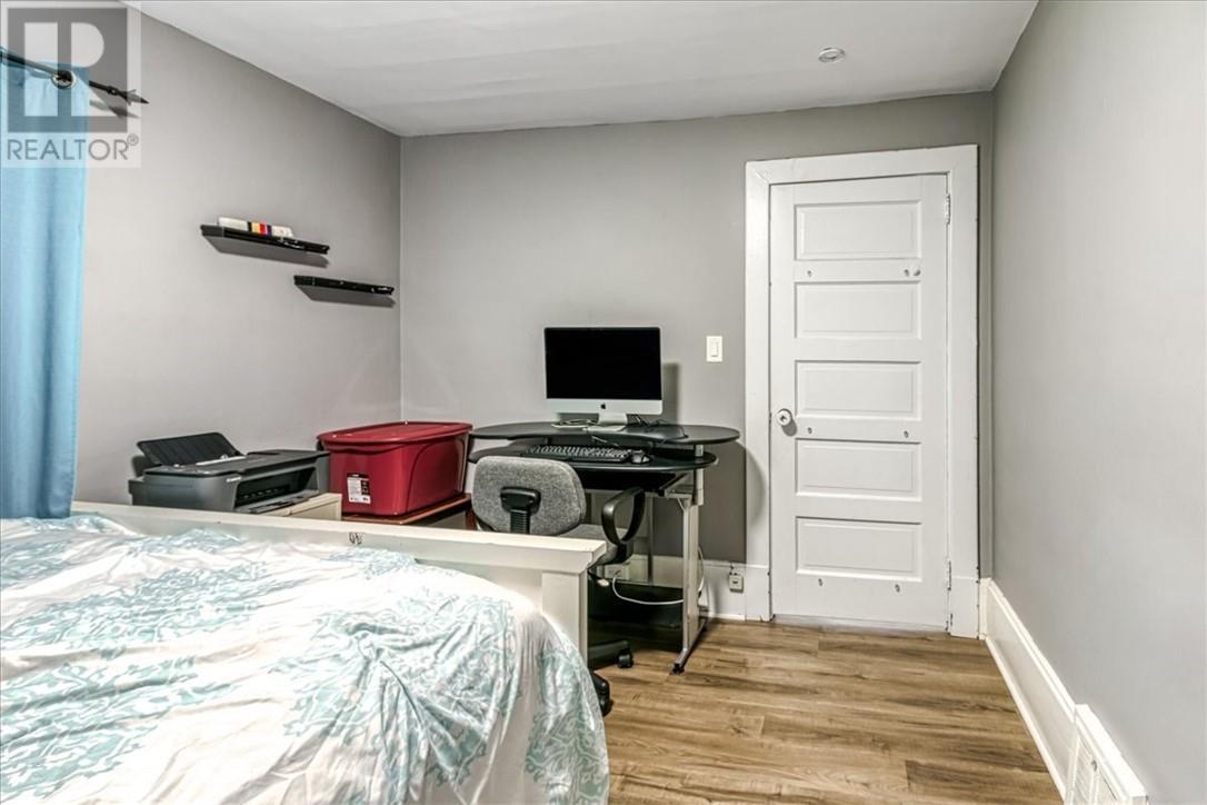 4 Balsam Street, Copper Cliff, ON - Indoor Photo Showing Bedroom