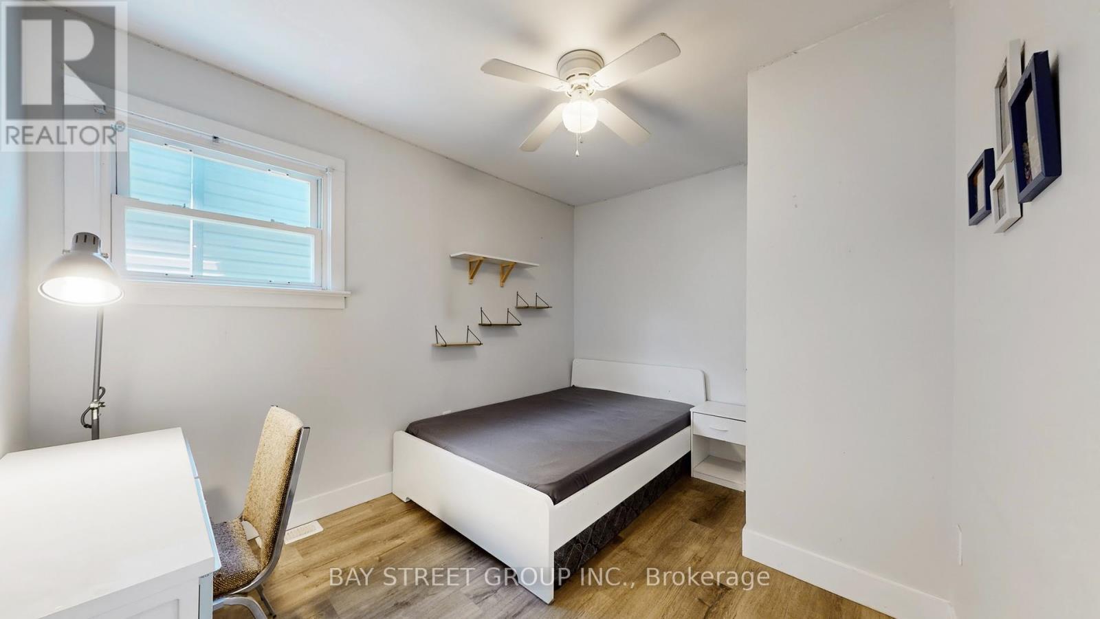 24 Empire Street, London East, ON - Indoor Photo Showing Other Room