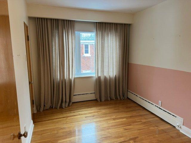 Primary bedroom - 2-10620 Av. D'Auteuil, Montréal (Ahuntsic-Cartierville), QC - Indoor Photo Showing Other Room
