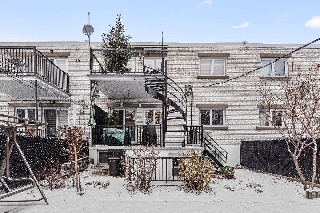 Back facade - 6250 - 6254 Av. De La Mayenne, Montréal (Anjou), QC - Outdoor