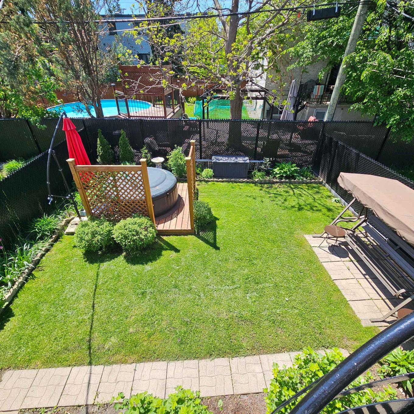 Backyard - 6250 - 6254 Av. De La Mayenne, Montréal (Anjou), QC - Outdoor