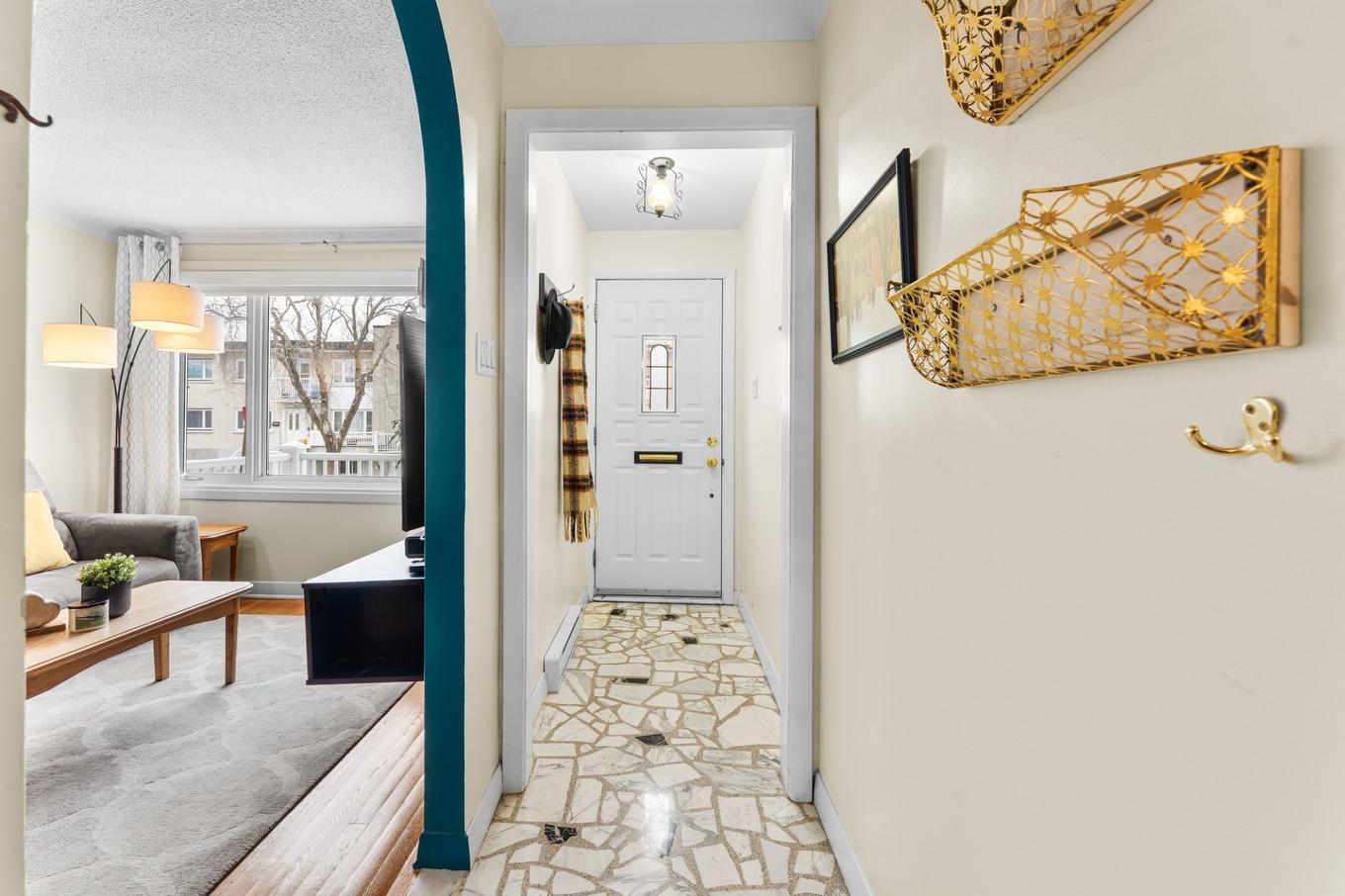 Hall - 6250 - 6254 Av. De La Mayenne, Montréal (Anjou), QC - Indoor Photo Showing Other Room