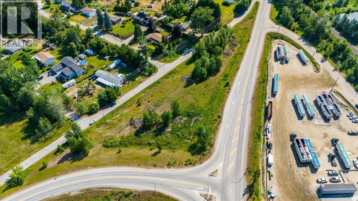 2170 Bayview Road, Castlegar, BC