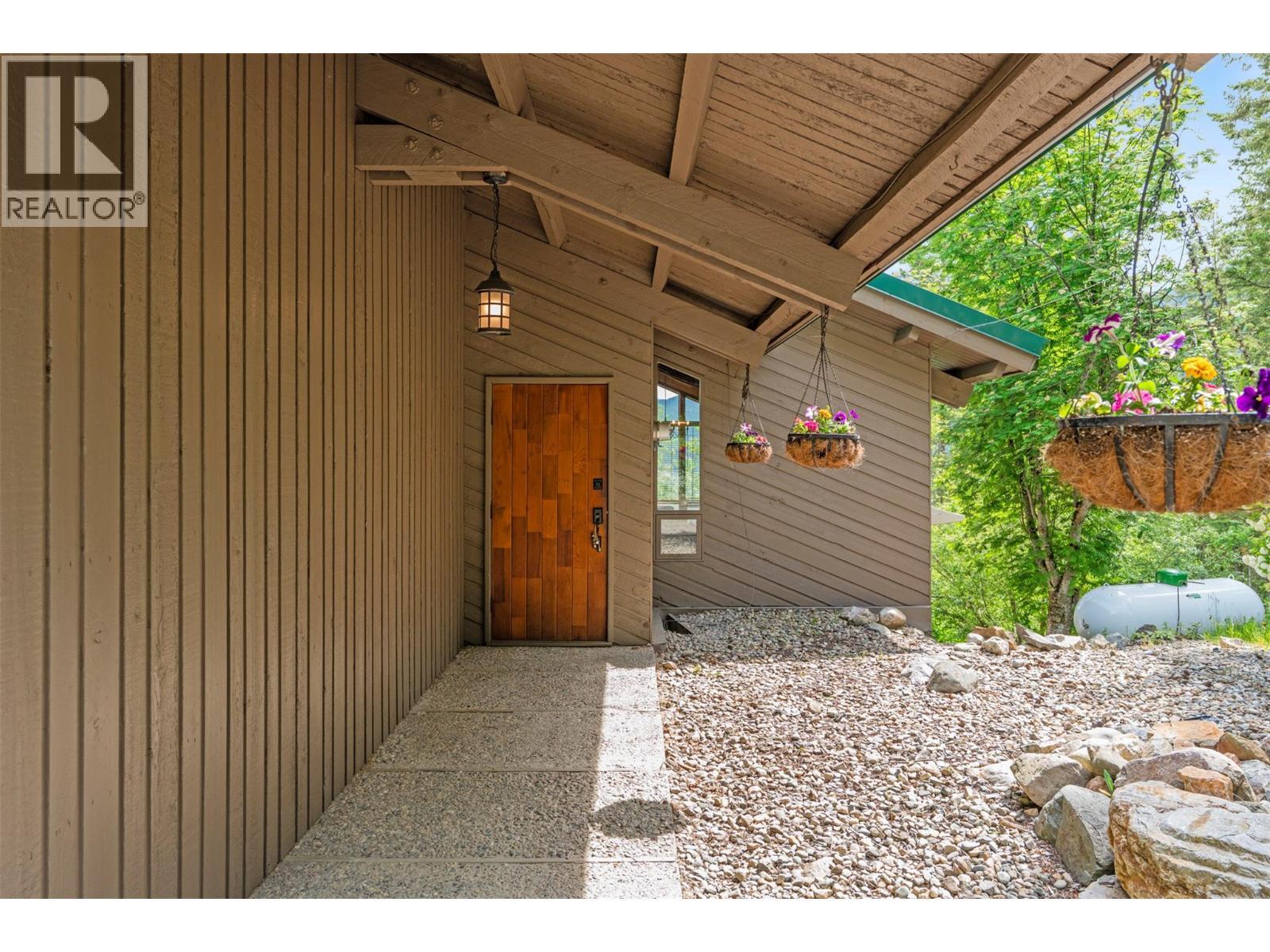 1099 Enderby Mabel Lake Road, Enderby, BC - Outdoor With Exterior