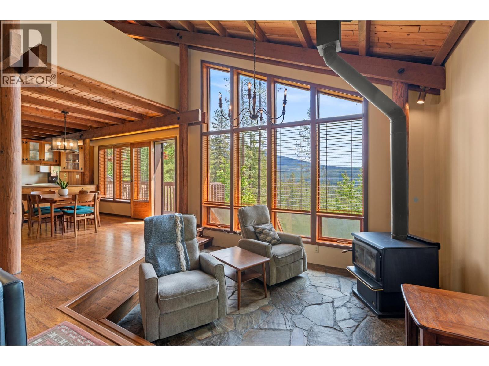 1099 Enderby Mabel Lake Road, Enderby, BC - Indoor Photo Showing Other Room