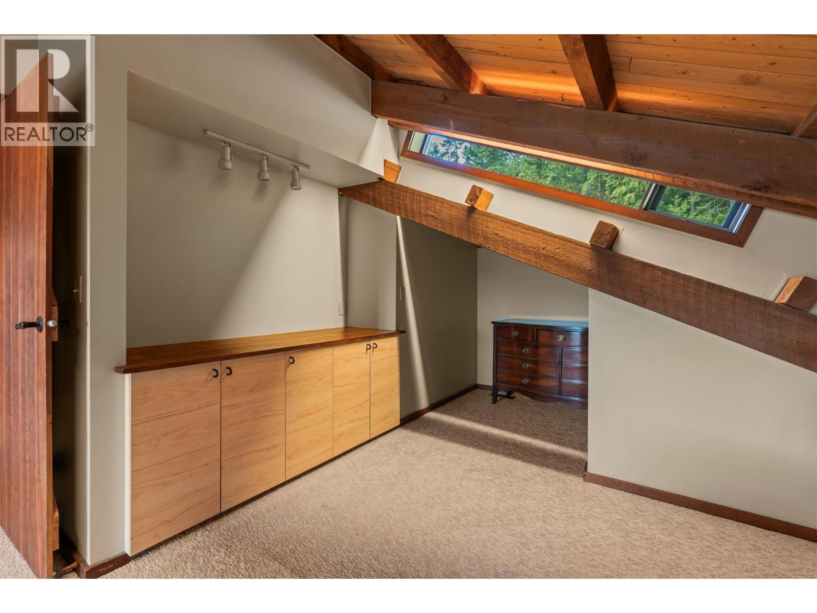 1099 Enderby Mabel Lake Road, Enderby, BC - Indoor Photo Showing Other Room