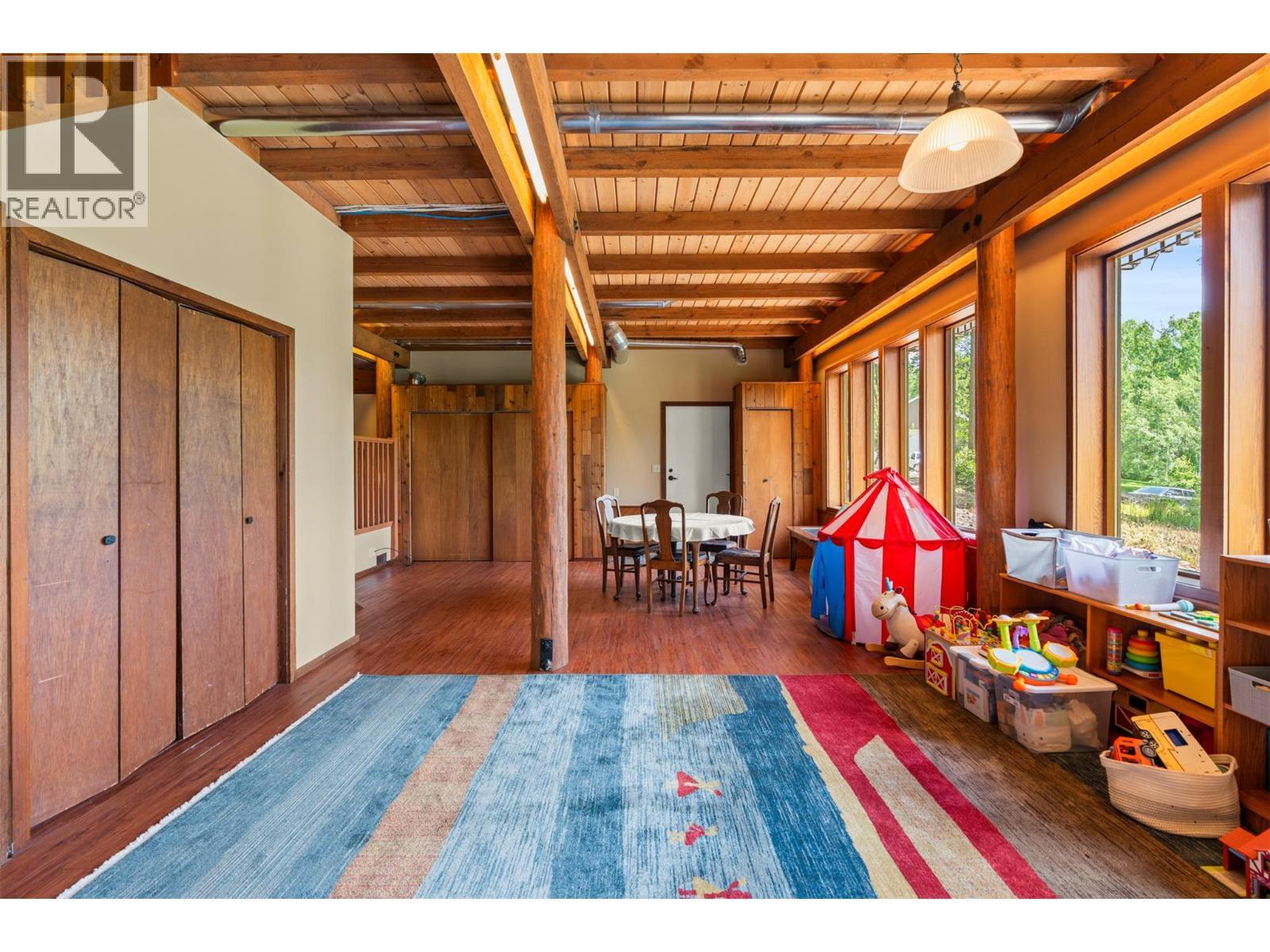 1099 Enderby Mabel Lake Road, Enderby, BC - Indoor Photo Showing Other Room