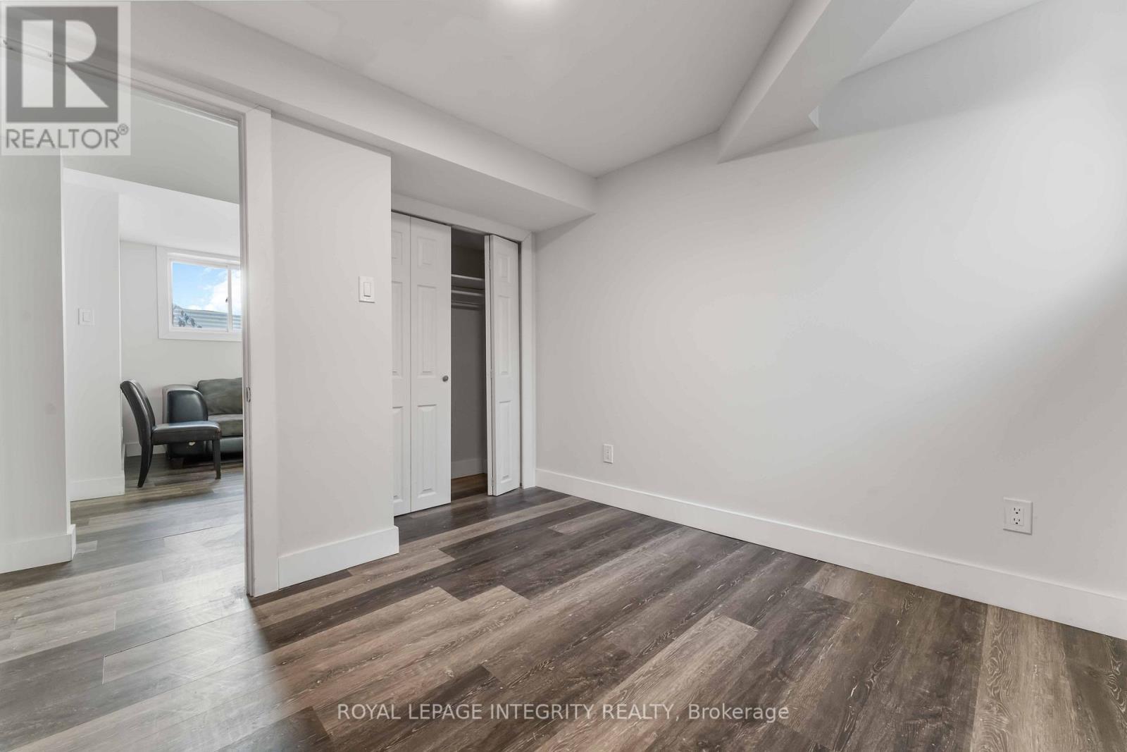 B - 35 Sherry Lane, Ottawa, ON - Indoor Photo Showing Other Room