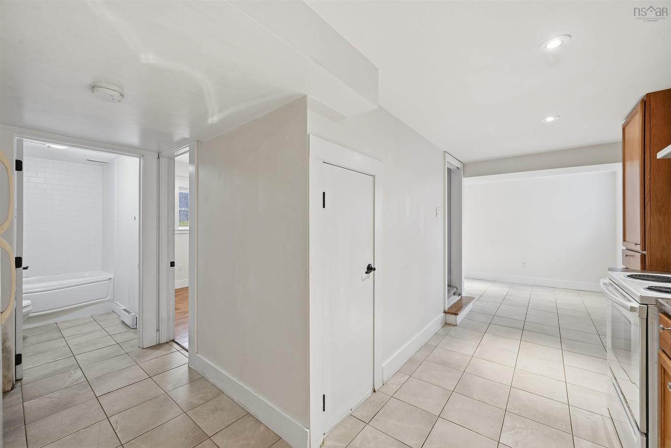 6737 Huron Street, Halifax Peninsula, NS