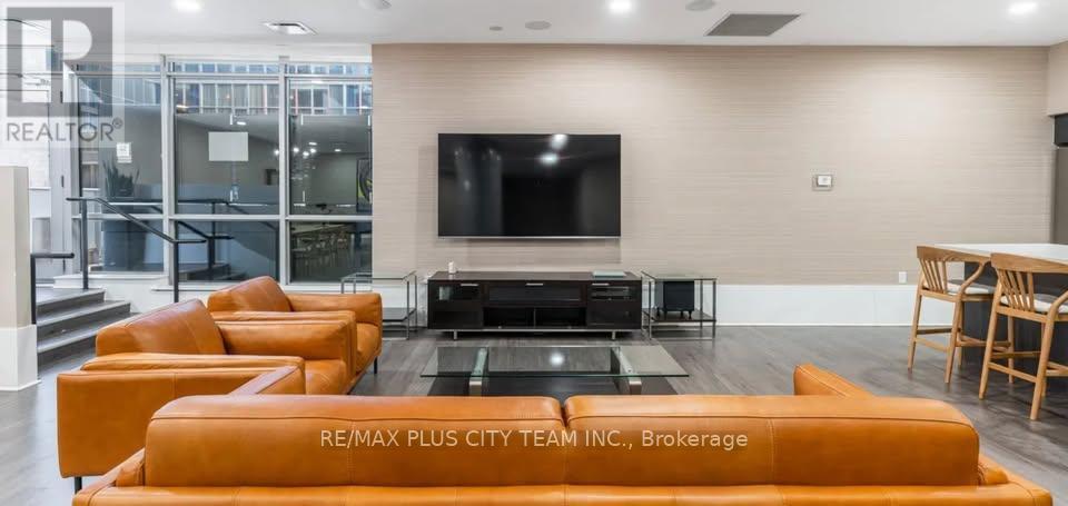 502 - 375 King Street W, Toronto, ON - Indoor