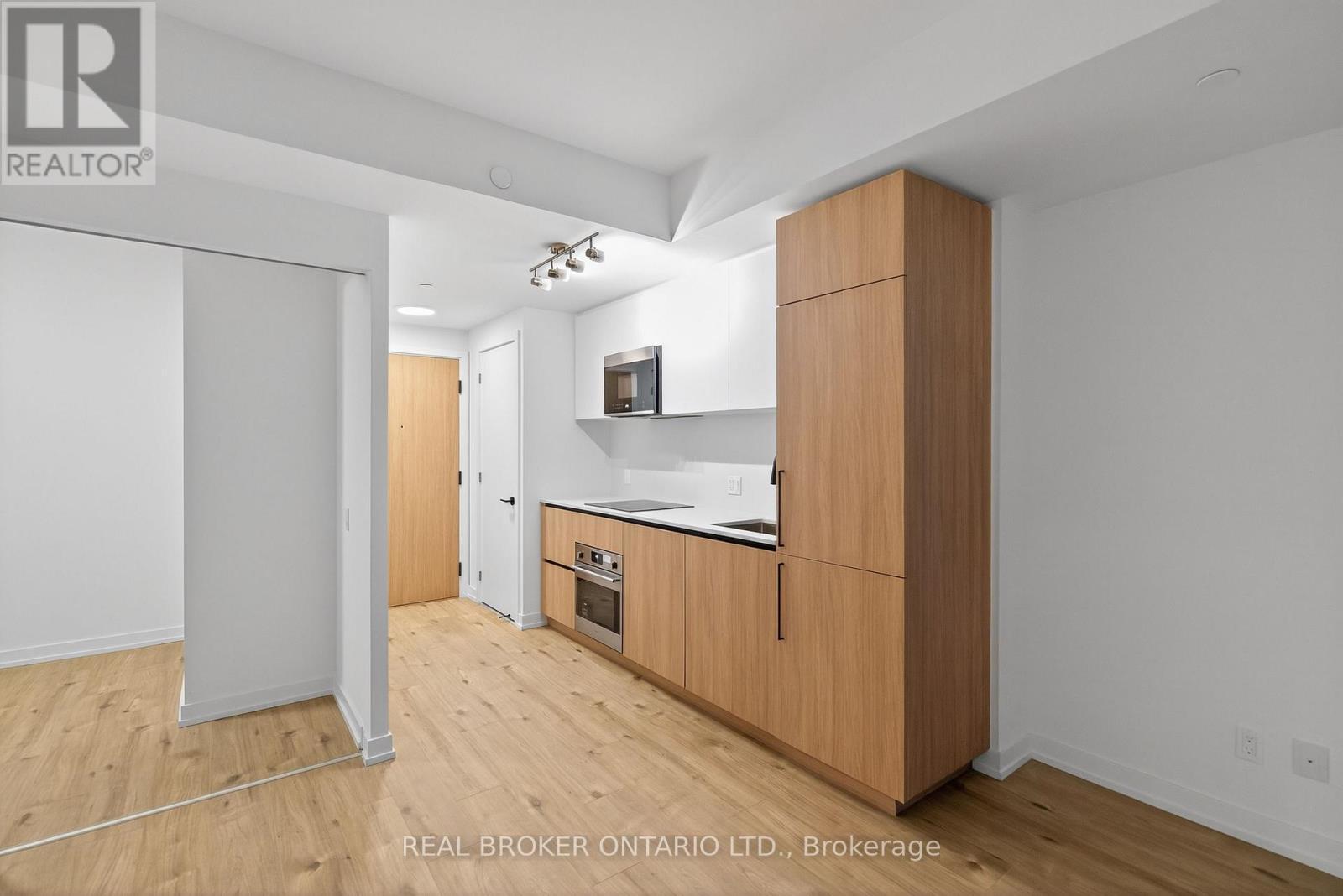 313 - 35 Parliament Street, Toronto, ON