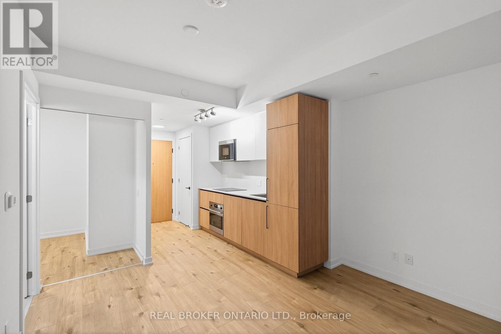 313 - 35 Parliament Street, Toronto, ON