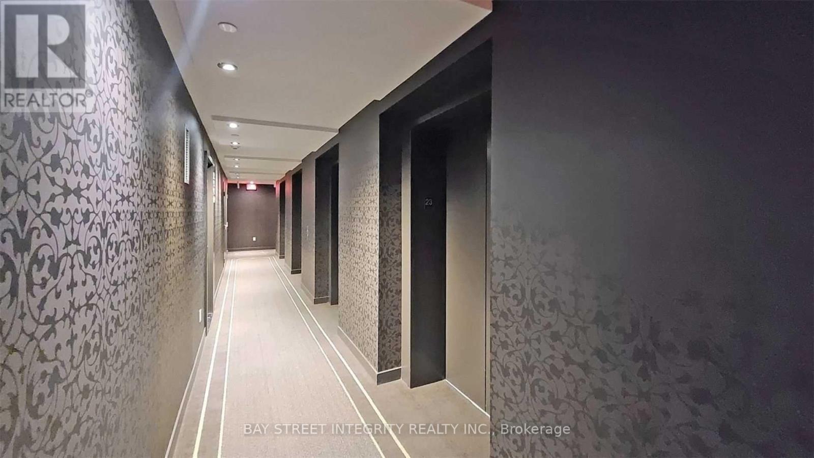 2406 - 197 Yonge Street, Toronto, ON - Photo Showing Other Room