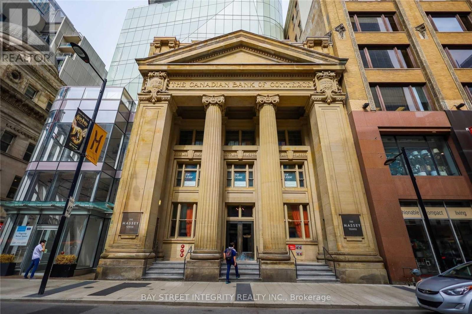 2406 - 197 Yonge Street, Toronto, ON - Outdoor With Facade