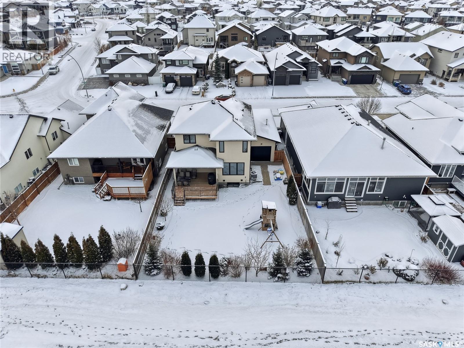 359 Mahabir Court, Saskatoon, SK - Outdoor