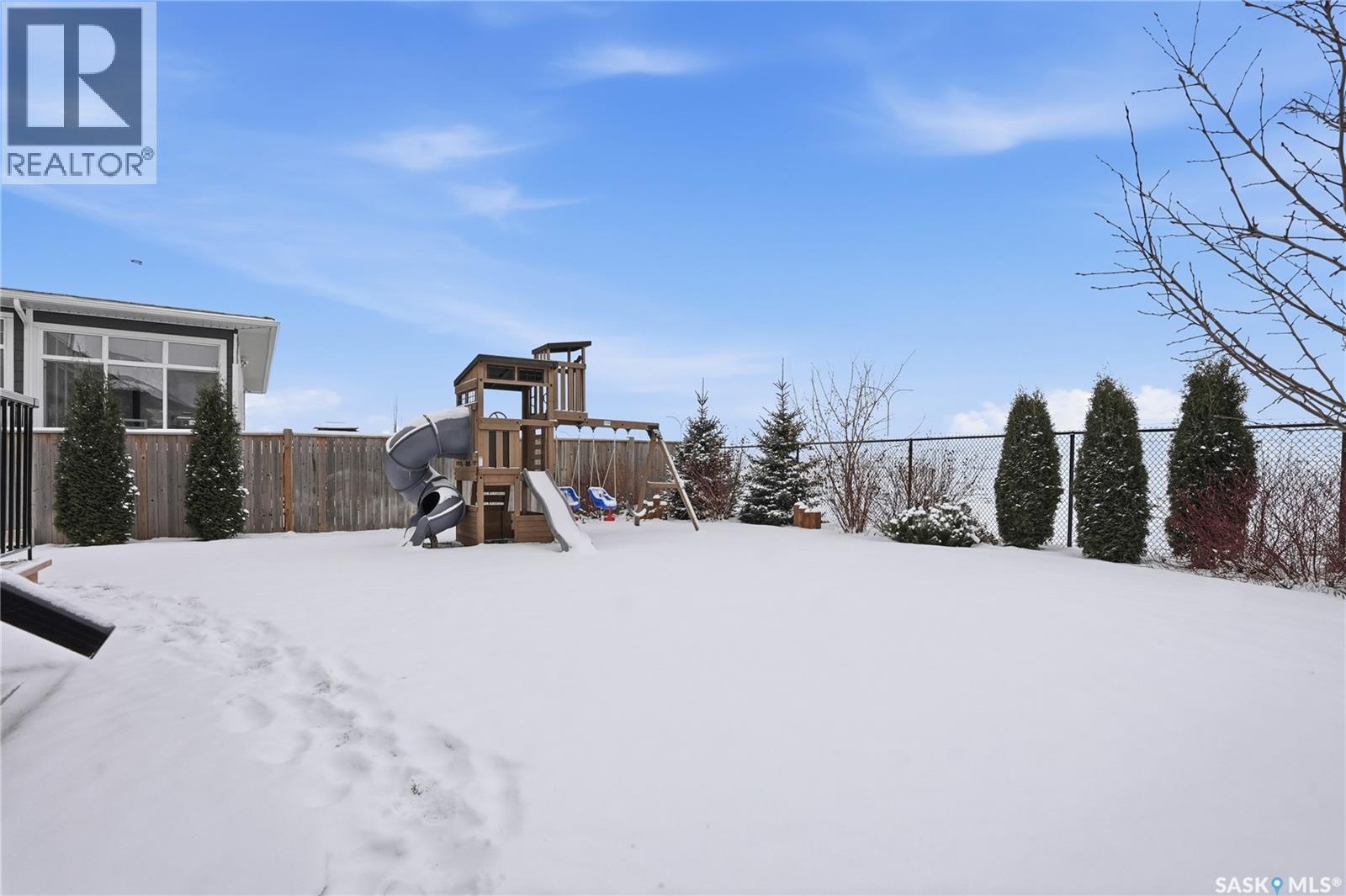 359 Mahabir Court, Saskatoon, SK - Outdoor