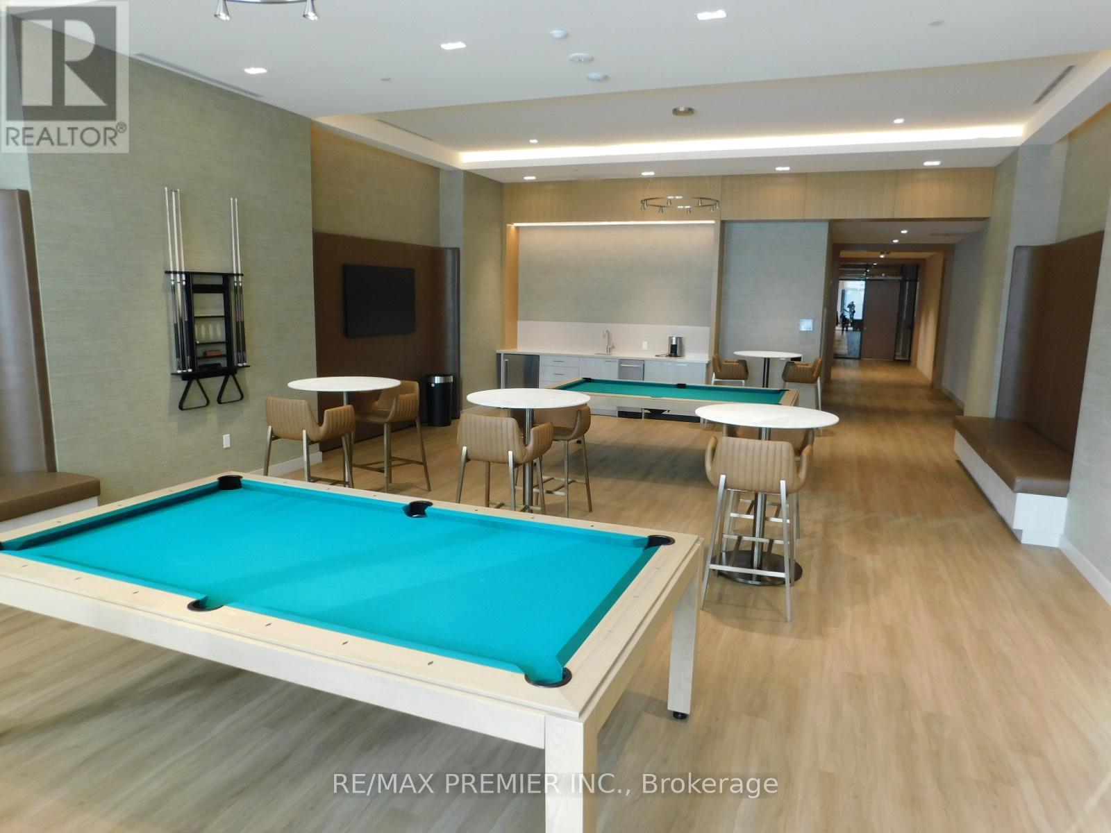 Billiard - 2001 - 8960 Jane Street, Vaughan, ON - Indoor Photo Showing Other Room