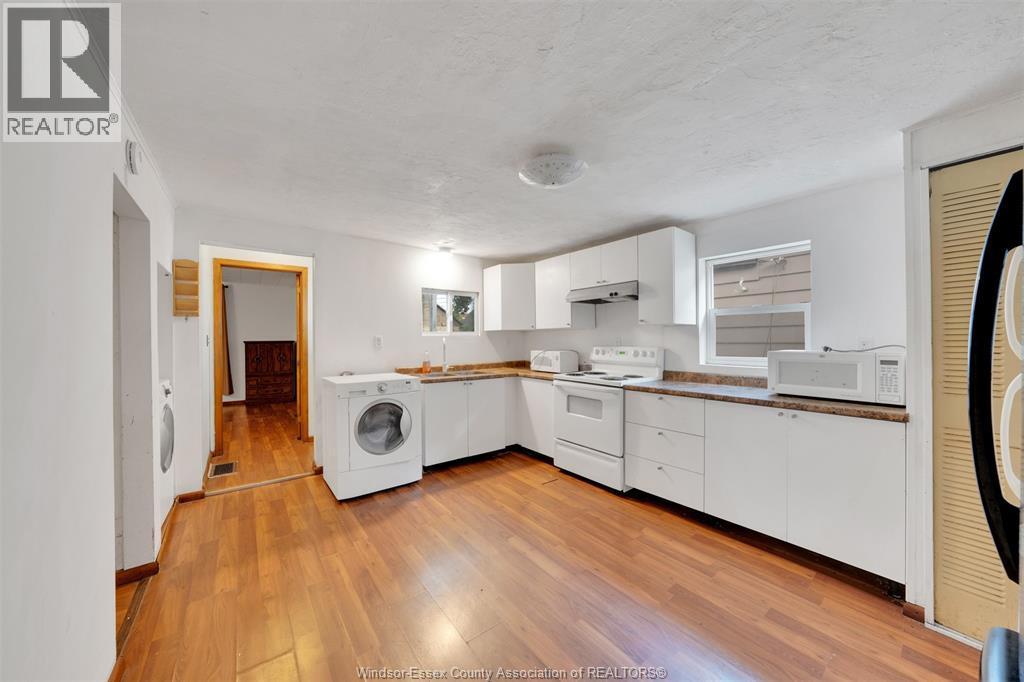 764 Windsor Avenue, Windsor, ON - Indoor