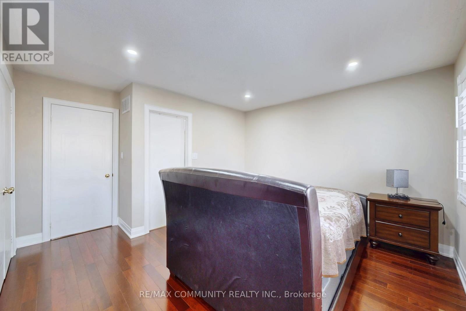 10 Oxfordshire Street, Markham, ON - Indoor