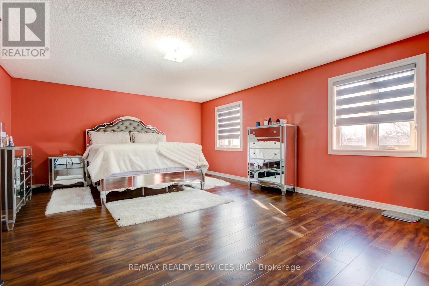 38 Cape Dorset Crescent, Brampton, ON - Indoor