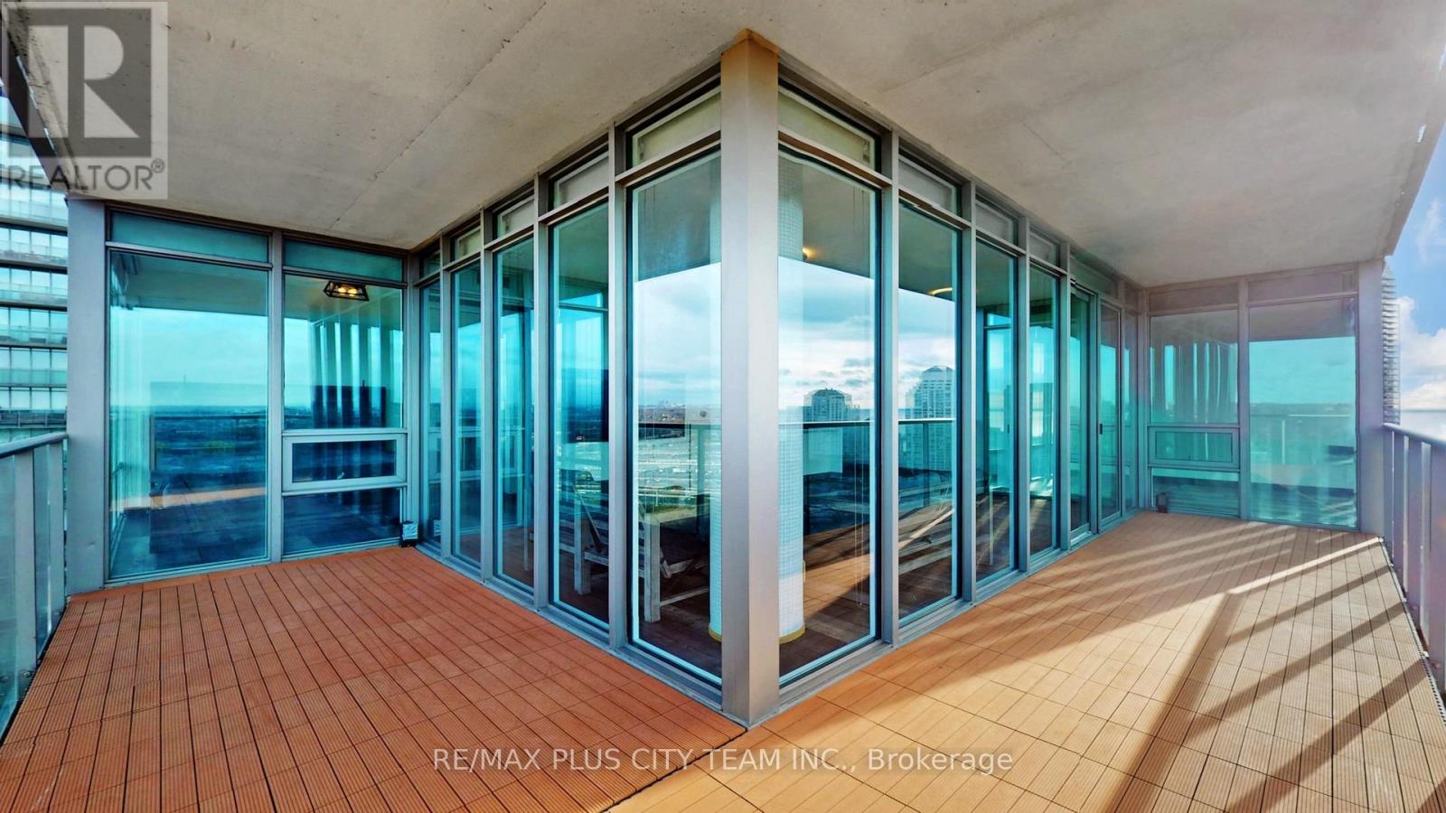 2316 - 88 Park Lawn Road, Toronto, ON - Outdoor With Exterior