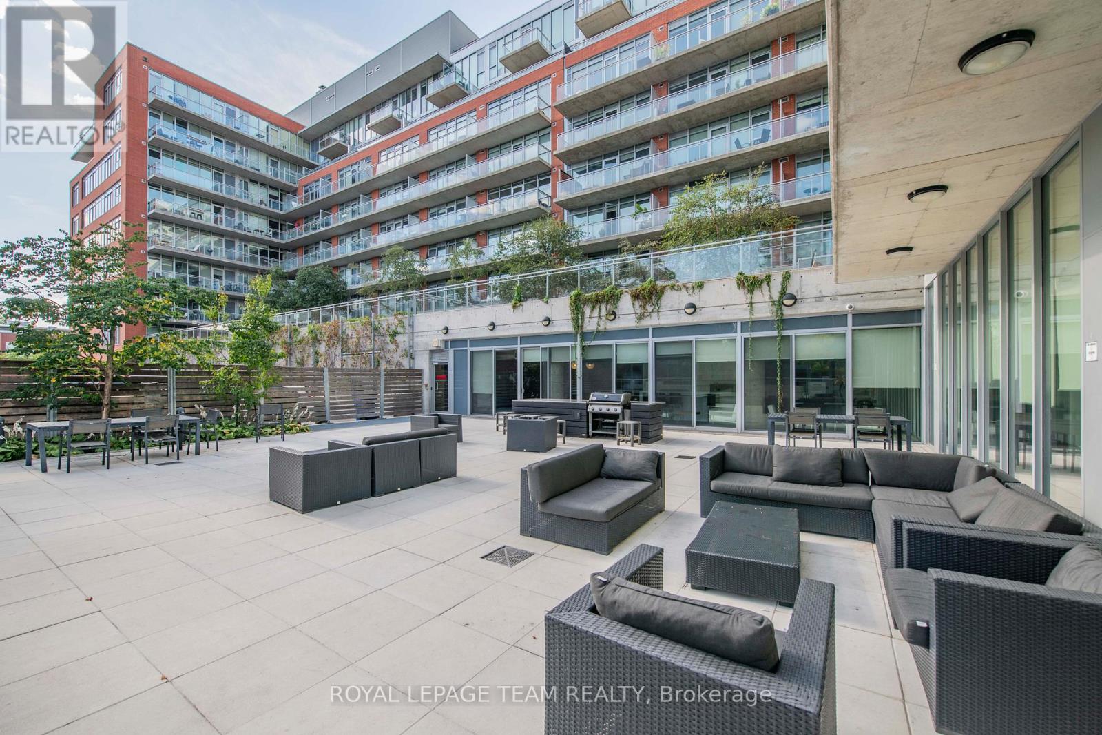 306 - 360 Mcleod Street, Ottawa, ON - Outdoor