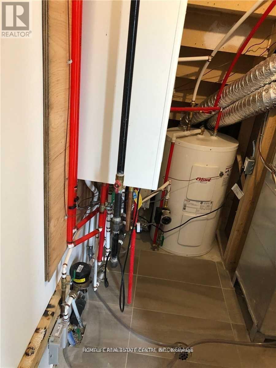 21 Beliveau Street, Vaughan, ON - Indoor Photo Showing Other Room