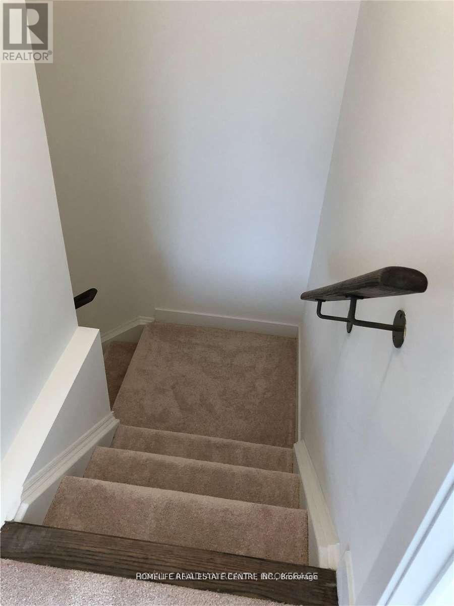 21 Beliveau Street, Vaughan, ON - Indoor Photo Showing Other Room