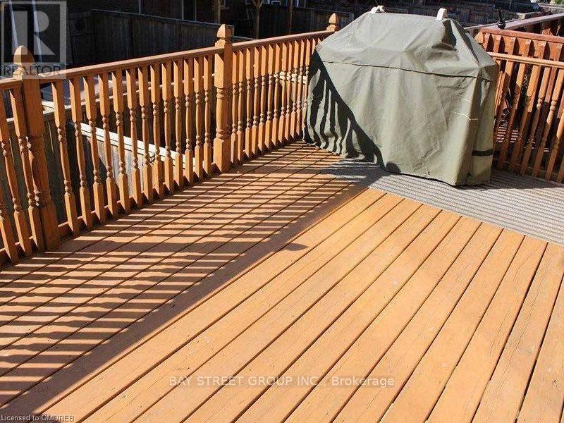 2321 Saddlecreek Crescent, Oakville, ON - Outdoor With Deck Patio Veranda With Exterior