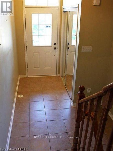 2321 Saddlecreek Crescent, Oakville, ON - Indoor Photo Showing Other Room