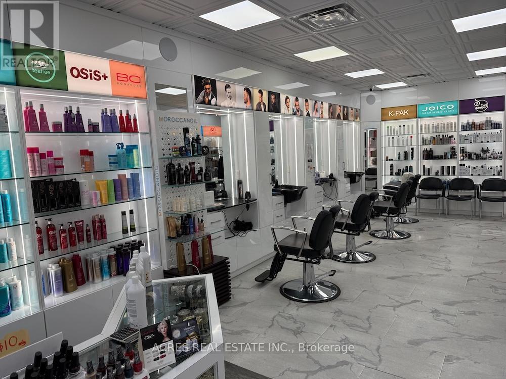 10 - 860 North Park Drive, Brampton, ON