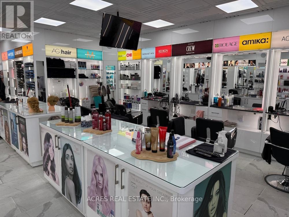 10 - 860 North Park Drive, Brampton, ON