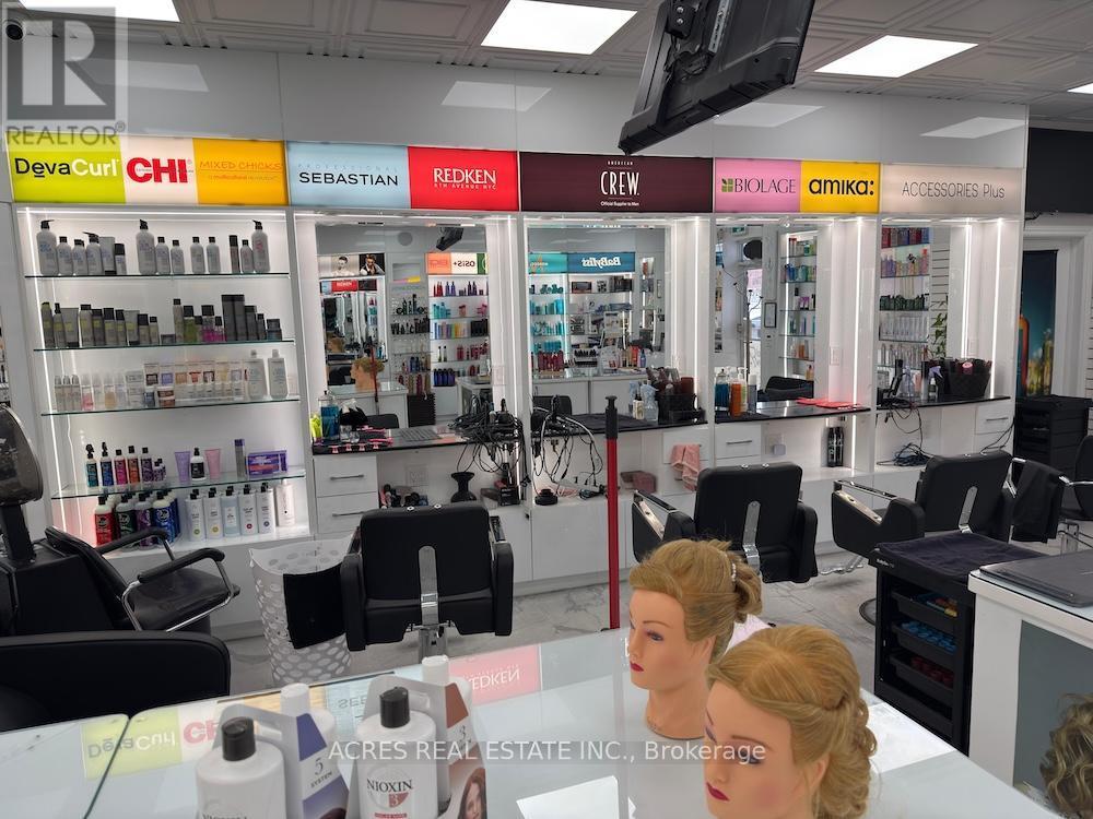 10 - 860 North Park Drive, Brampton, ON